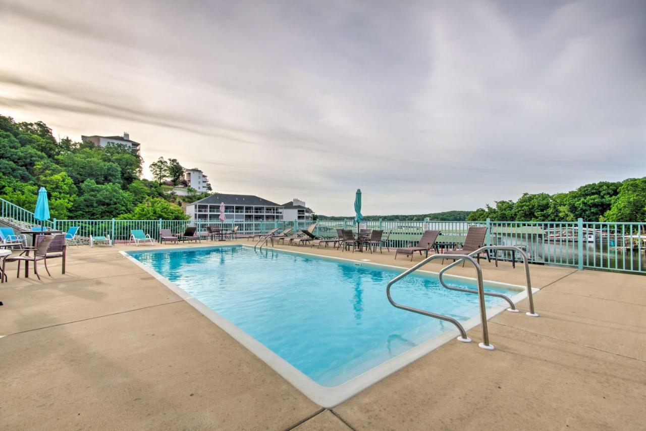 Sleek Lake Ozark Gem With Views And Pool Access! Zewnętrze zdjęcie